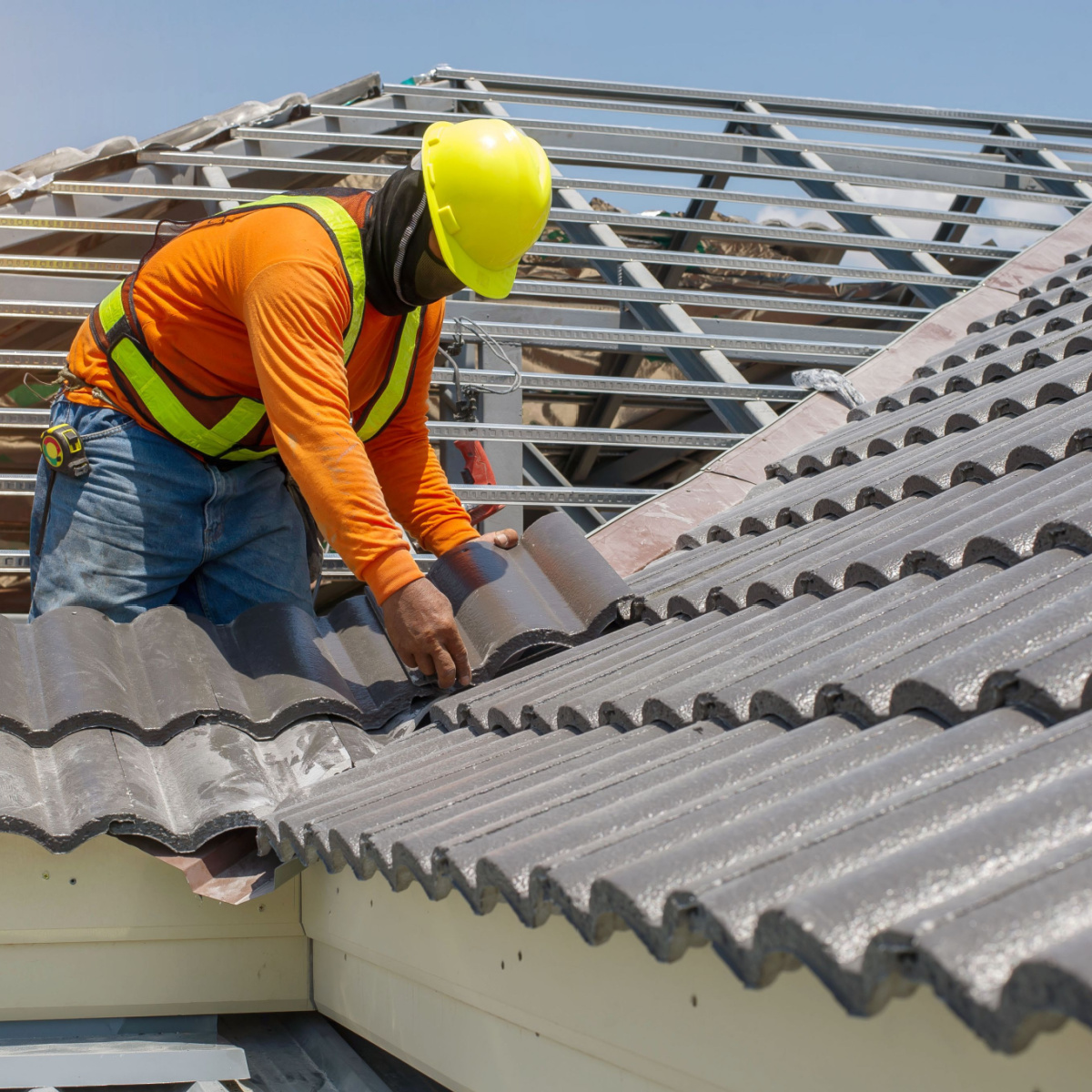 Houston roofer doing a Katy roof replacement