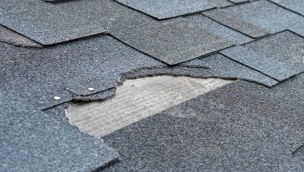 How to Tell It’s Time for a Kingwood Roof Replacement