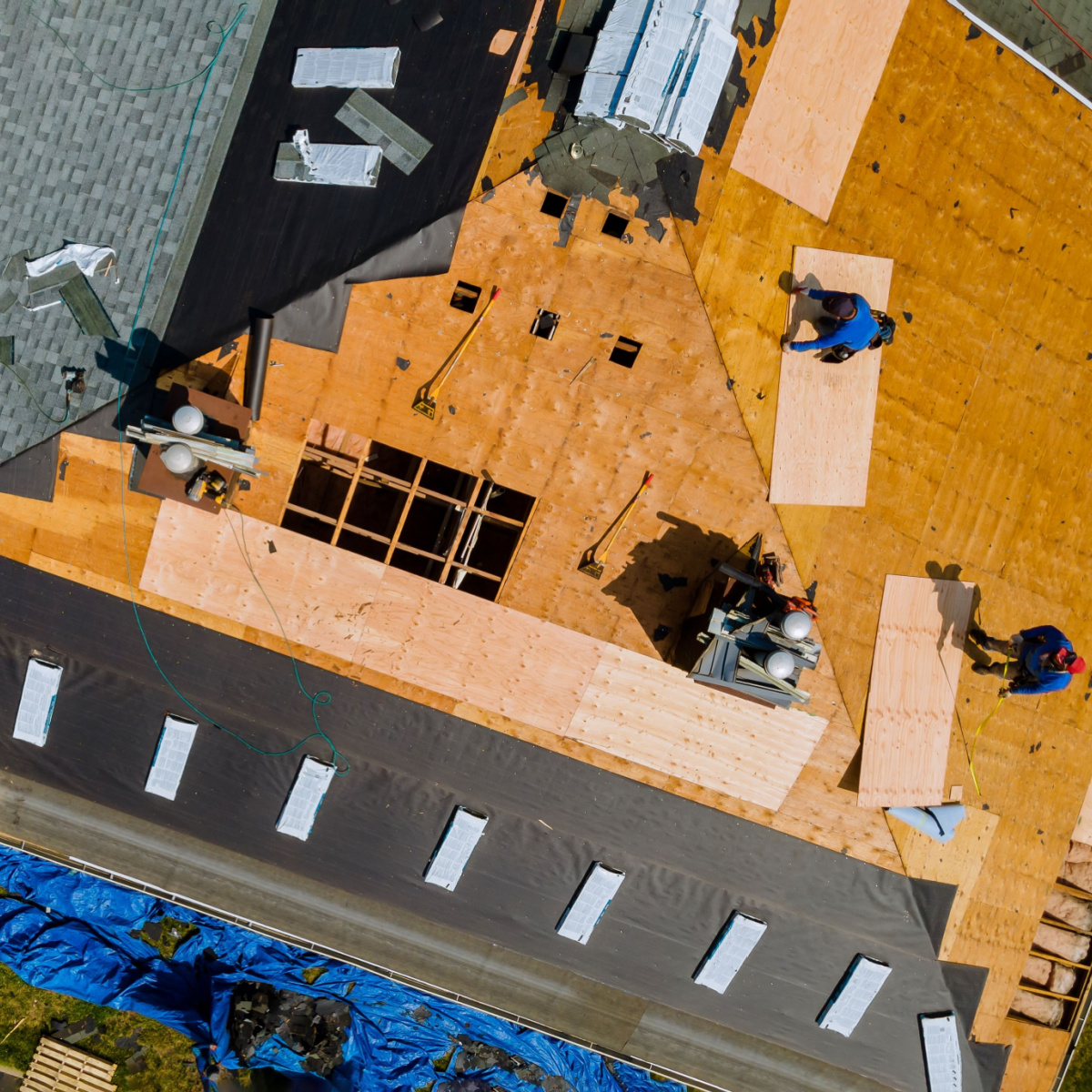 A Jersey Village roof replacement being carried out by a Jersey Village roofer team.