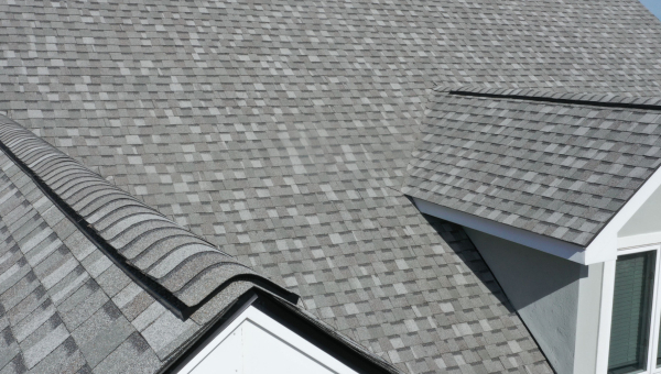 Is It Time to Get a Hockley Roof Replacement?