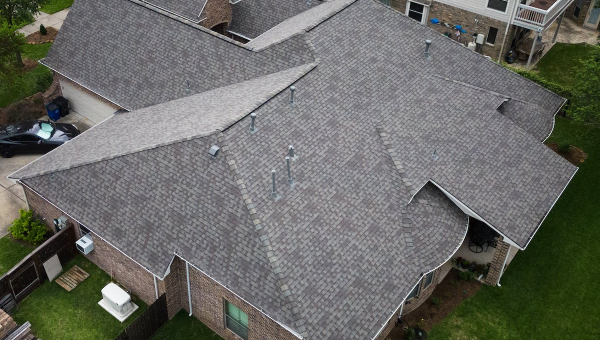 Do You Have Storm Damage? It Might Be Time for a West Memorial Roof Replacement