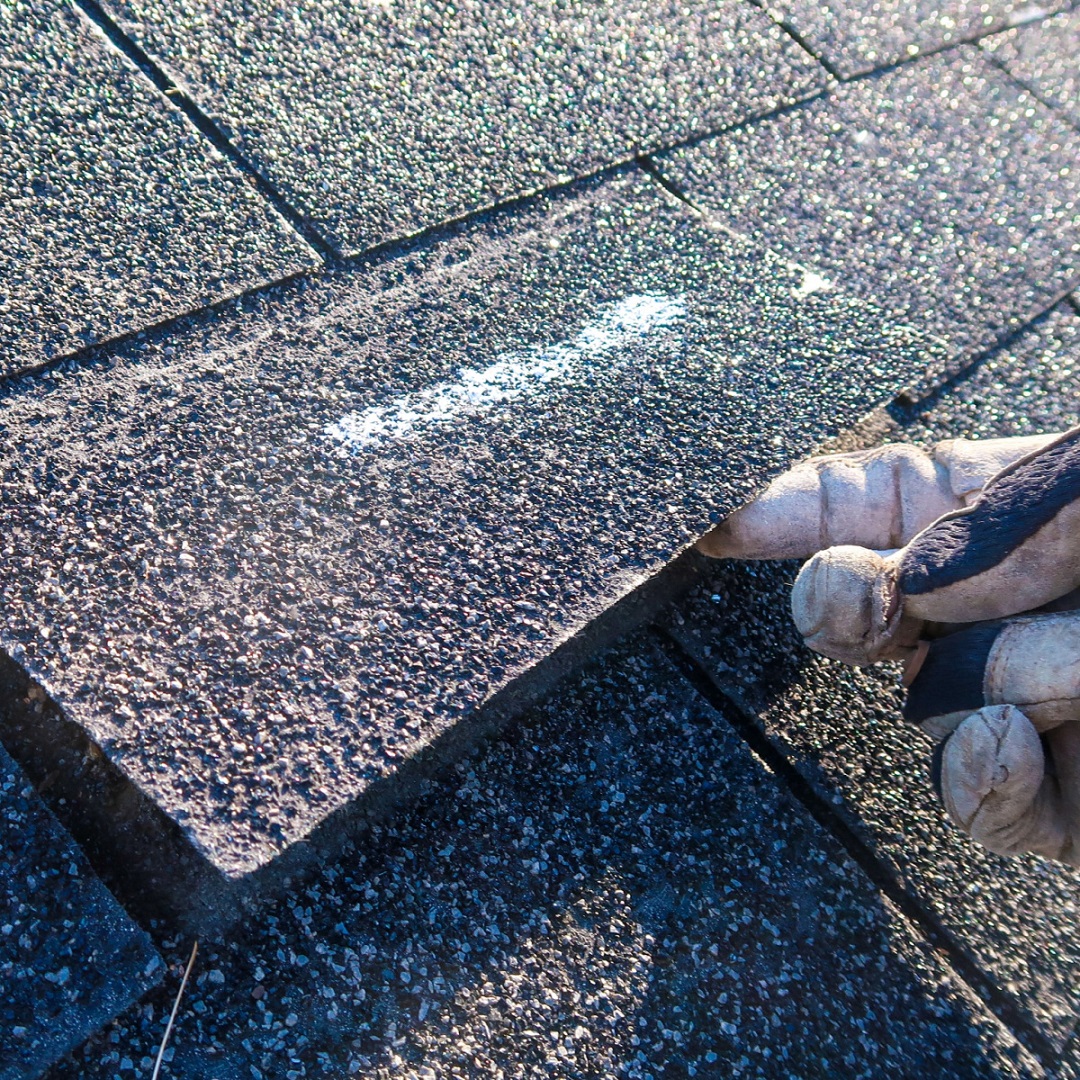 Notice these signs? Call a Memorial Parkway roofer!
